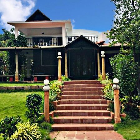 Hotel Bana The Wild Waters Muduvādi Esterno foto