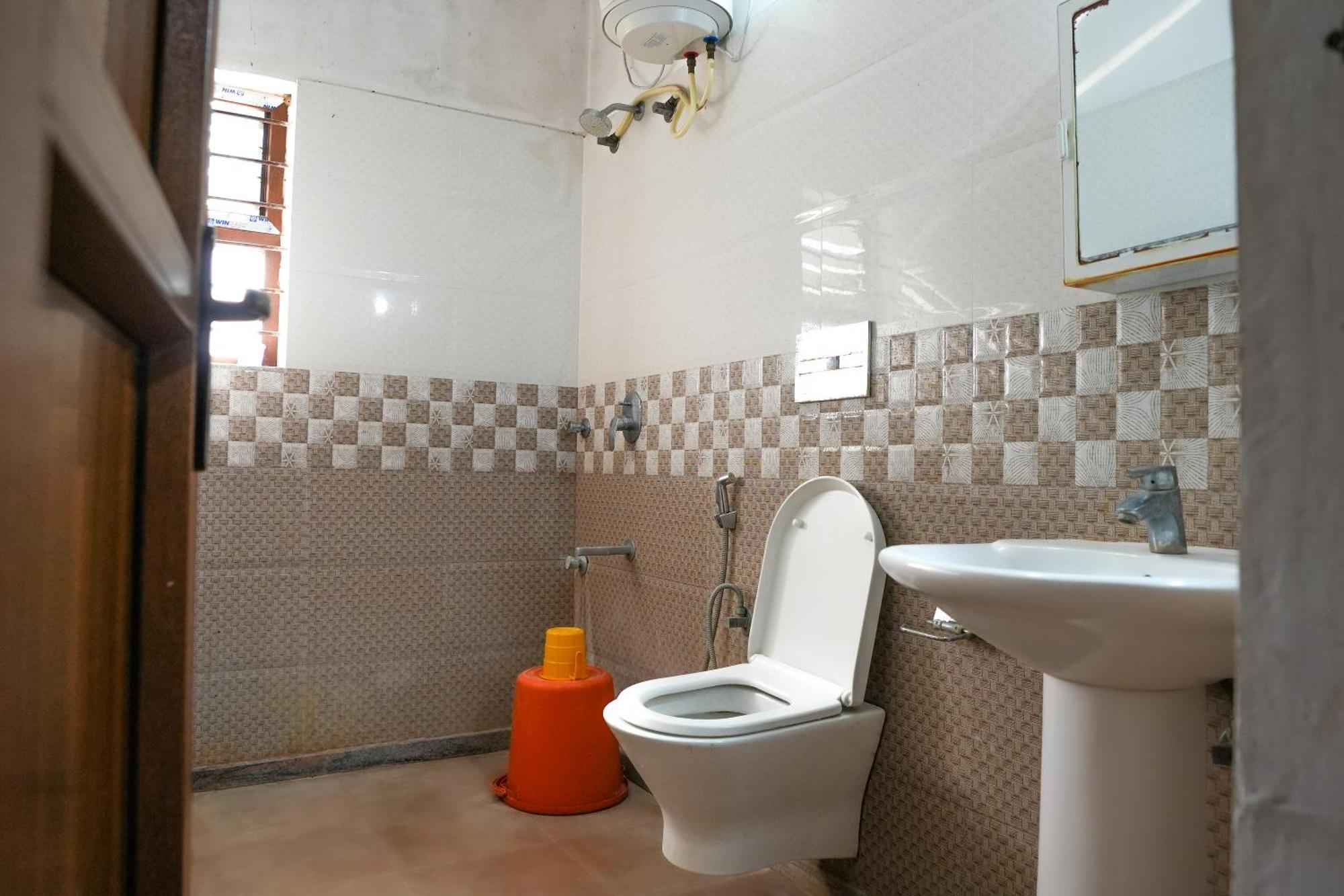 Hotel Bana The Wild Waters Muduvādi Esterno foto